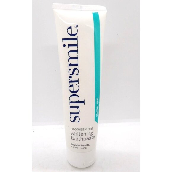 Super smile Whitening Tooth Paste Kit Paste, Accelerator, and Brushes New - Picture 6 of 8